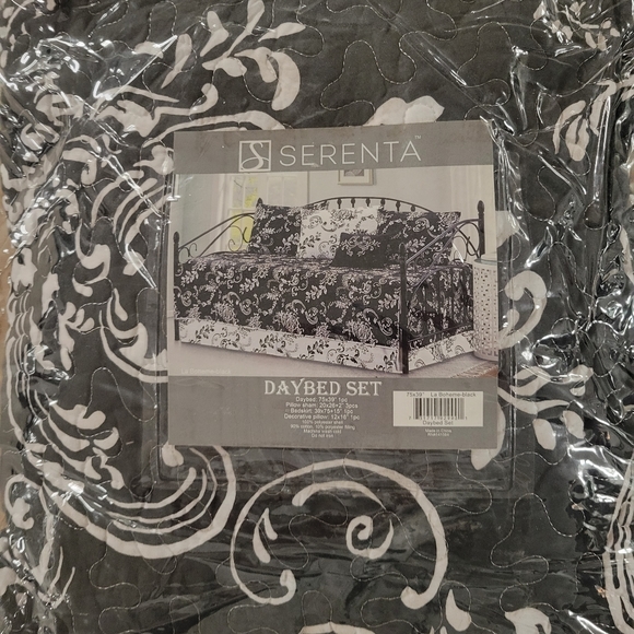 Wayfair Daybed set - Picture 2 of 2